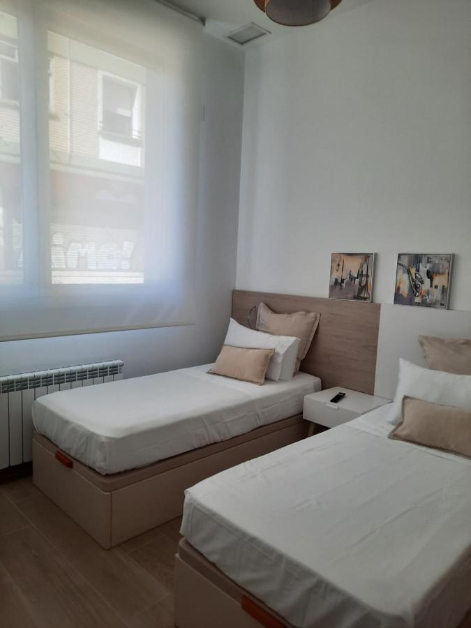 Apartament Josemaenea Pampeluna Zewnętrze zdjęcie